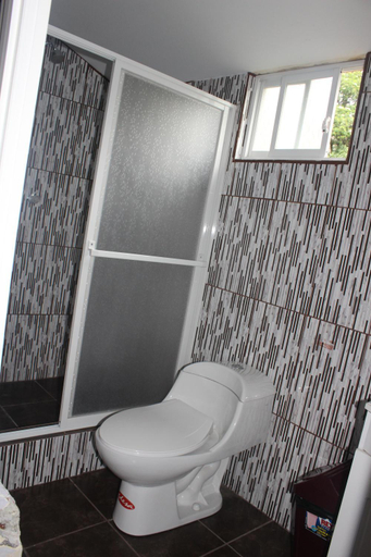 Bathroom 3, Hostal Mirador de Otavalo, Otavalo