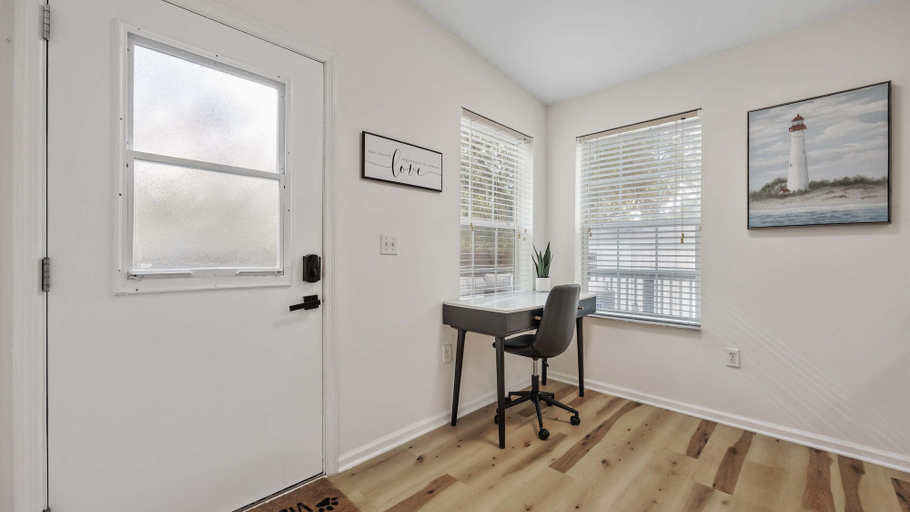 Others 4, The Oak Hideaway Pet Friendly 3bd!, Saint Johns