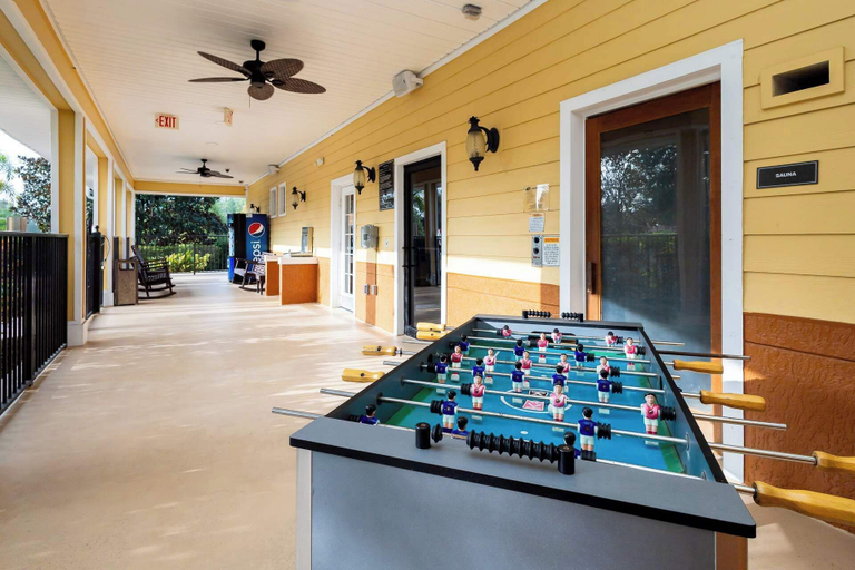 Food & Drinks, Caribe Cove Breeze Sleeps 6, Osceola