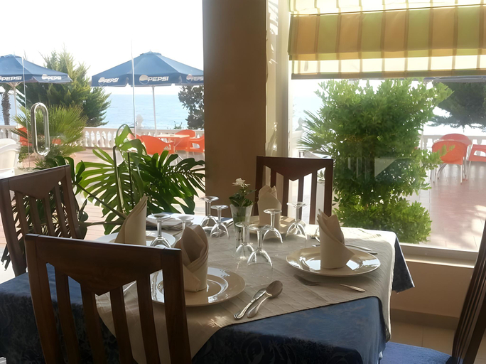 Food & Drinks 5, Hotel VISAD, Sarandës