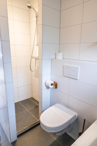 Bathroom 3, Hotel Jans, Gaasterlân-Sleat