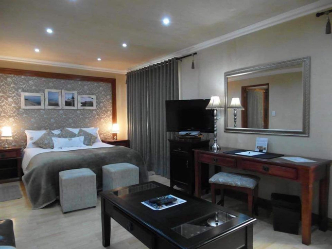 Bedroom 4, 2 Leafed Doors, City of Johannesburg