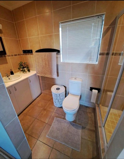 Others 4, Aub's Place, Nelson Mandela Bay