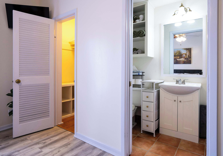 Bathroom, Mariposa Buckeye Retreat for 2, Kerr