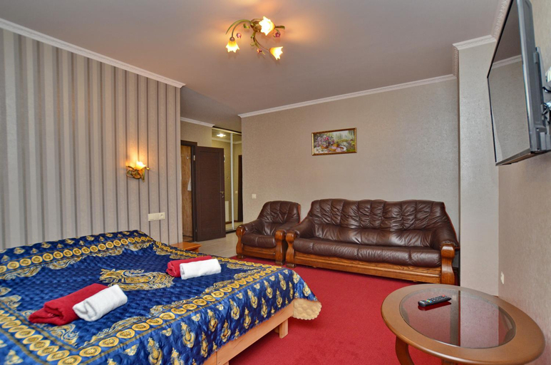 Bedroom 3, Villa Gor Apartments, Nadvirnians'kyi