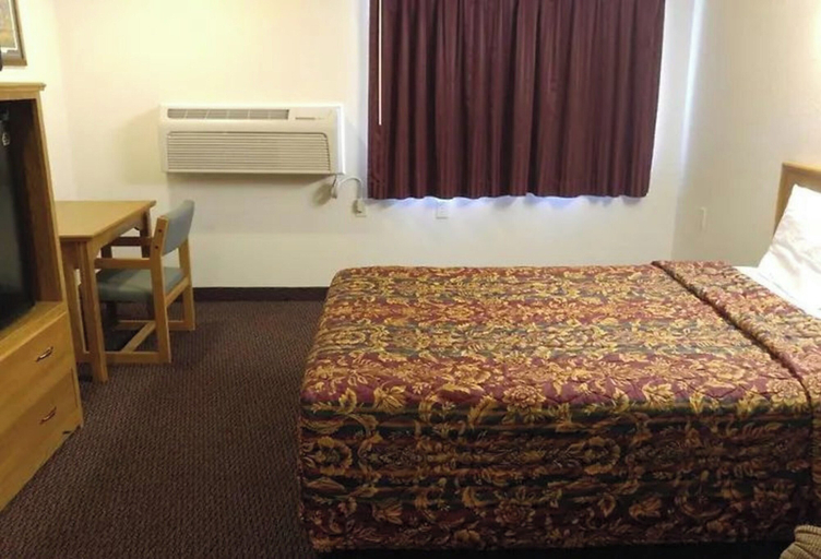 Room 2, Guardian Inn, Le Sueur