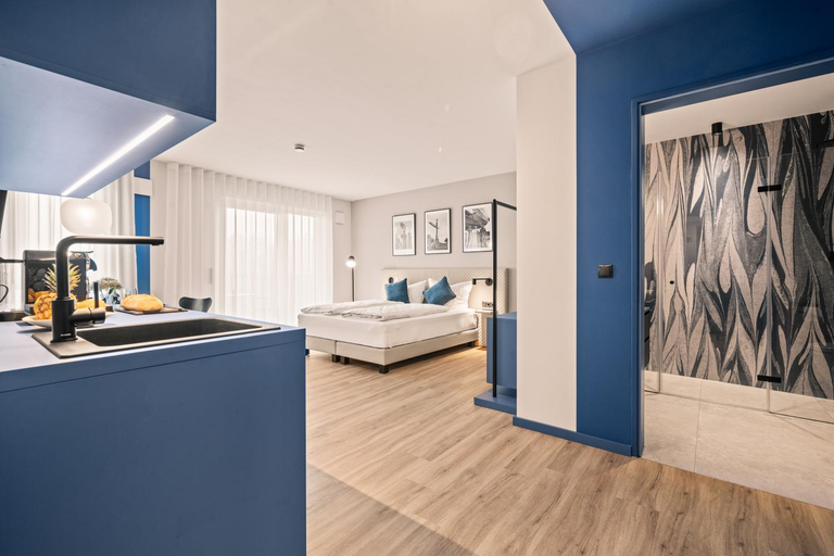Others 4, Motel42-Temporary Living, Bodenseekreis