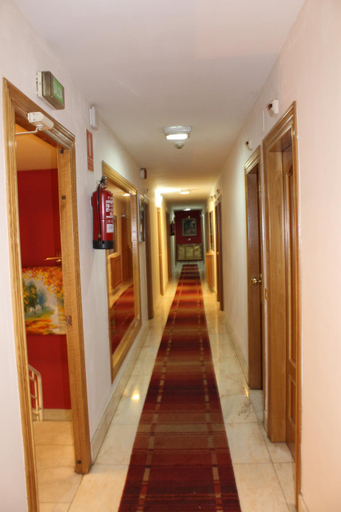 Others 5, Hotel Fuente La Plata - la Eria, Asturias