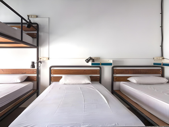 Bedroom 3, Pisces Youth Hostel, Taitung