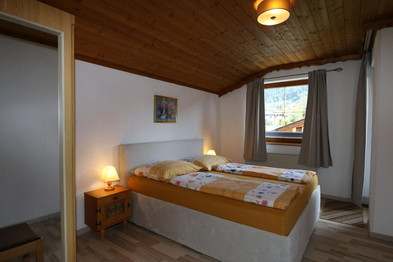 Room 5, Holiday Home, Axams, Innsbruck Land