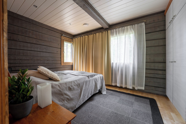Bedroom 3, Comfy Cabin in Tahko  with Hot Tub. Private Sauna, North Savonia