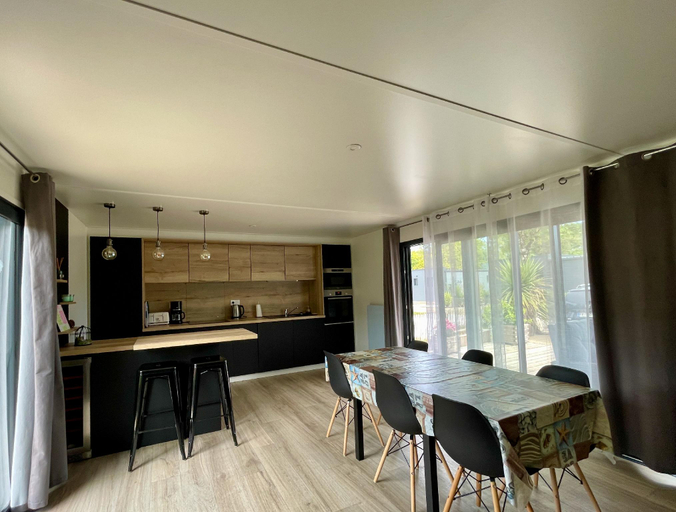 Others 4, Modern and cosy ecolodge, shared heated pool, Les Mathes, Charente-Maritime