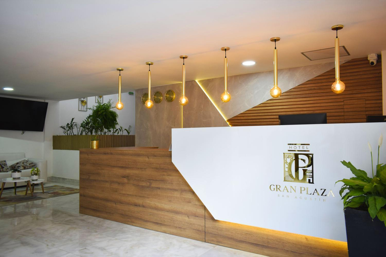 Public Area, GRAN PLAZA SAN AGUSTIN, Isnos