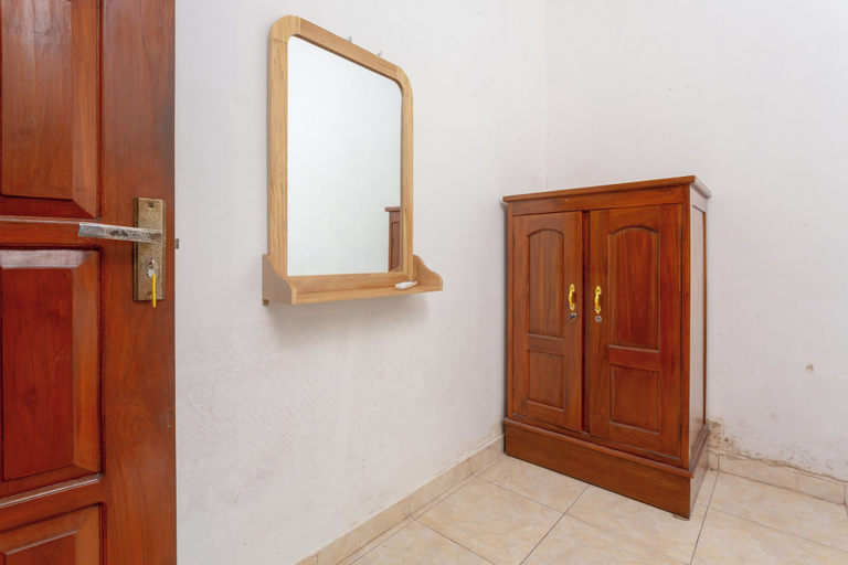 Room 4, Griyaponcowolo, Yogyakarta