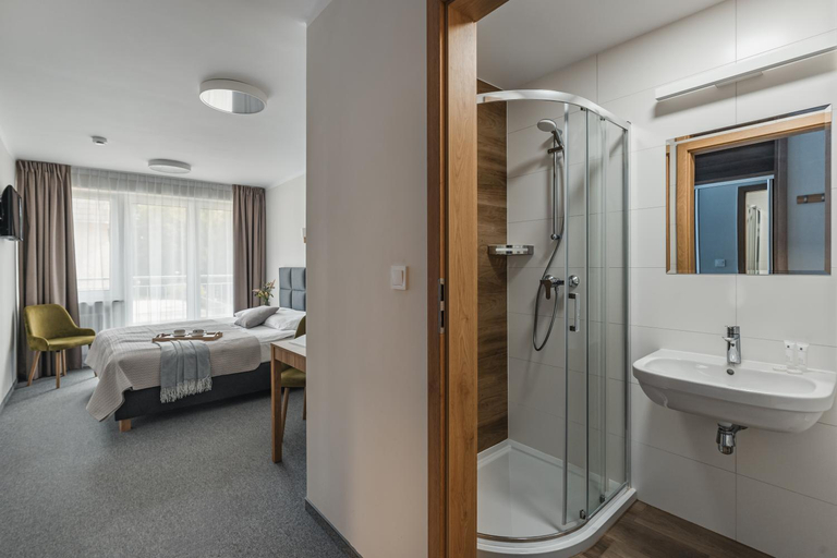 Bathroom 3, AMW Rewita Solina, Lesko