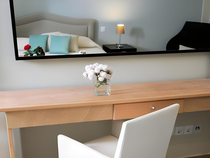 Bedroom 3, Athena Hotel, Attica