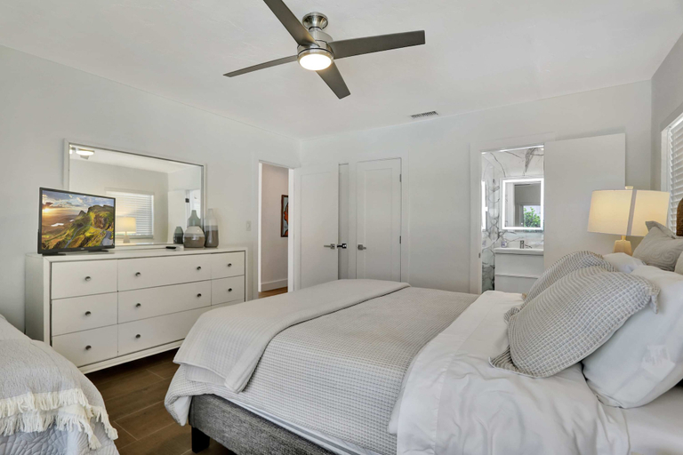 Bedroom 3, Ocean Breeze Villa 3 Bdr, Pool, Broward