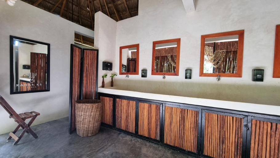 Bathroom, Sanctuary Bacalar, Othón P. Blanco