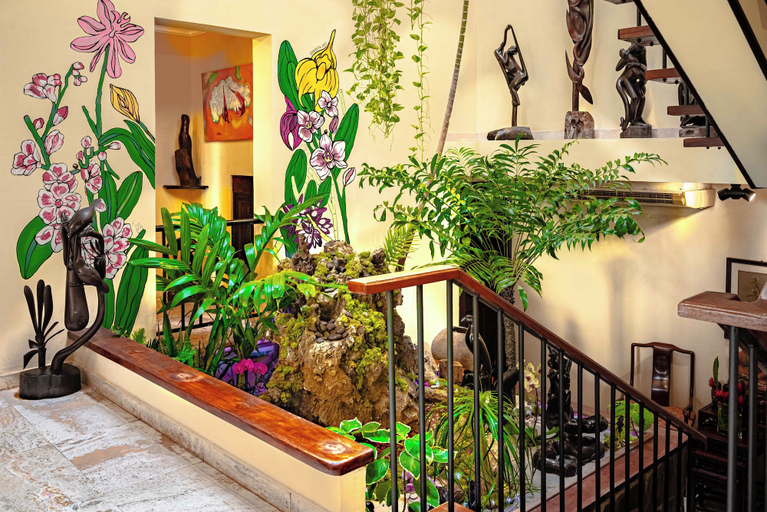 Others 4, Casa Orquídea, Panamá