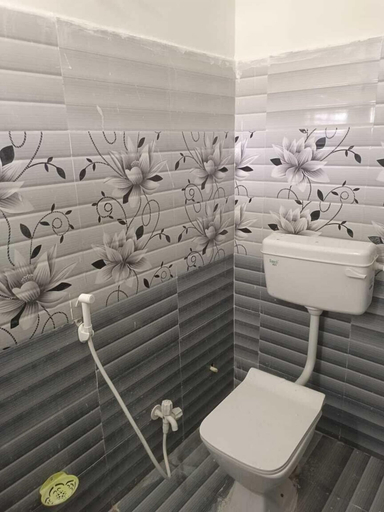 Bathroom 4, Om Guest House, Deoghar