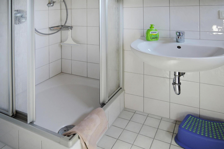 Bathroom 3, Tennenbronn Holiday Park, Tennenbronn, Rottweil