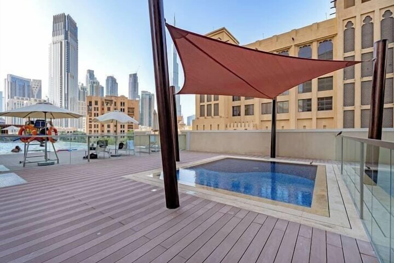 Pool 5, Vogue Bellevue Walk to Burj - Dubai Mall, Dubai