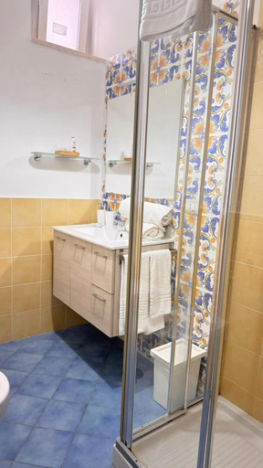 Bathroom, B&B Aurora, Salerno