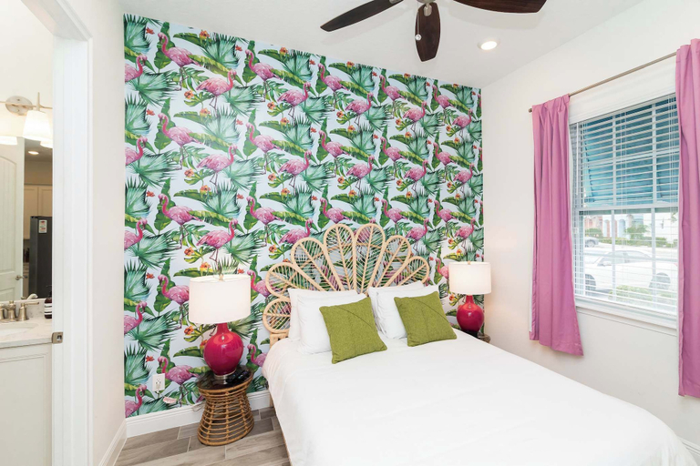 Bedroom 1, Rum Runners and Margaritas, Osceola