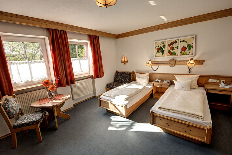 Bedroom 4, Hotel Huber, Freising