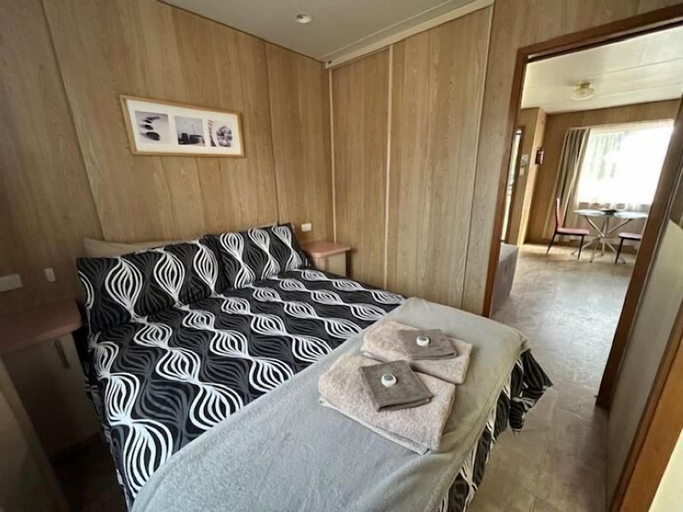 Bedroom, KI Caravan Park, Kingscote, Kangaroo Island