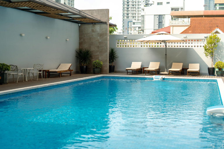 Sport & Beauty 2, Hamptons Apartments, Phnom Penh