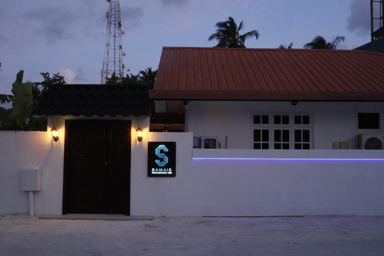 Others 5, Samaik Thulusdhoo Inn, Kaafu Atoll