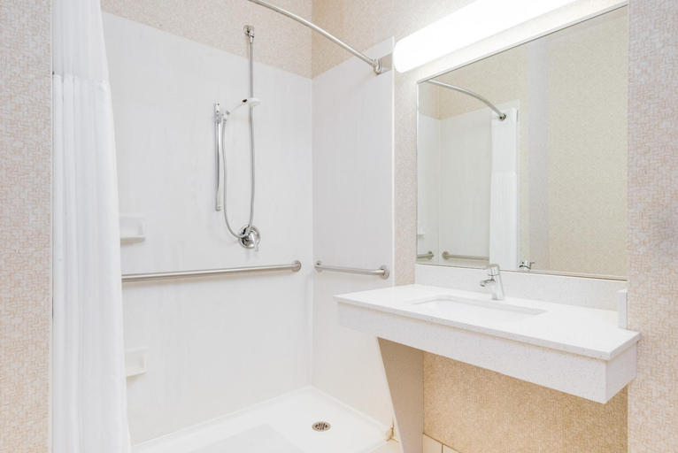 Bathroom 4, Wingate by Wyndham Gillette, Campbell