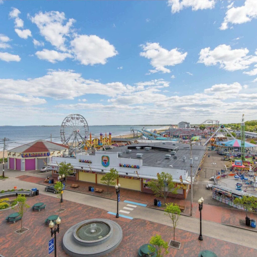 Others 5, Latitude Adjustment Walk to Beach & Dining!, Cumberland