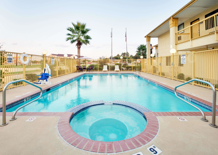 Sport & Beauty, Hotel Blue, Freestone