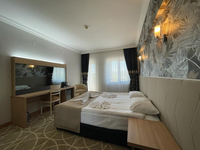 Bedroom 3, Ipeksoy Thermal Hotel, Atkaracalar