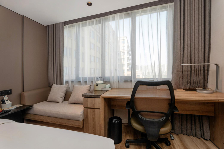 Bedroom 2, Atour Hotel Suzhou Wujiang, Suzhou