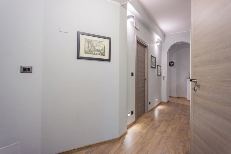 Others 4, Aurelia Garden Suite, Rome