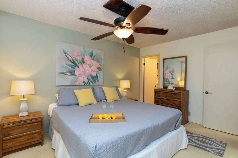 Bedroom 3, Sea Village #2304 Ocean Front Complex, Hawaii