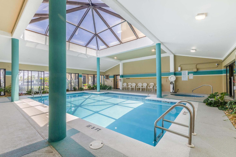 Sport & Beauty 4, Romar Place 302, Baldwin