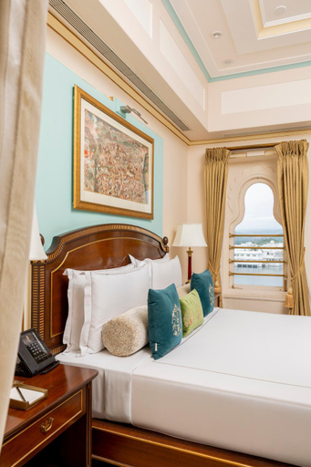 Bedroom 2, Taj Fateh Prakash Palace, Udaipur, Udaipur