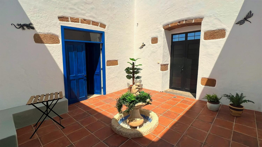 Facilities 4, Casa Tazirit, Las Palmas