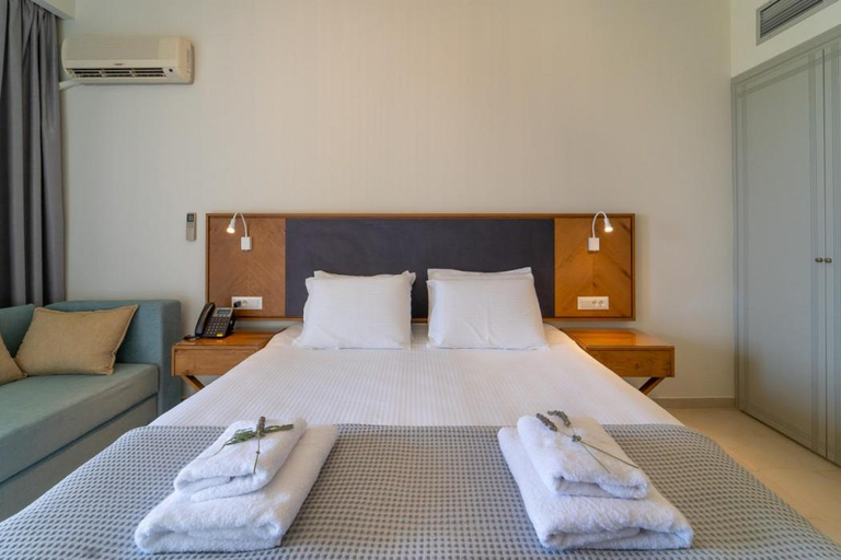 Bedroom 3, Achilles Hill Hotel, Peloponnese