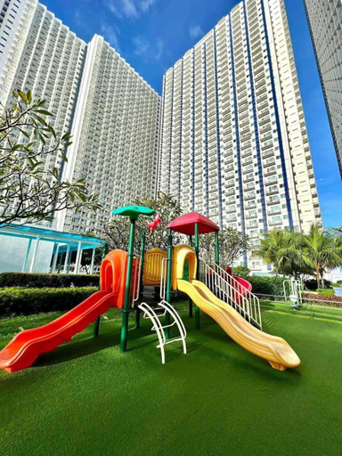 Family & Kids, Jazz residences Makati city by darpm, Makati City