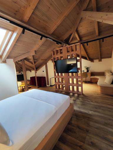 Bedroom 3, Palorto Inn, Gjirokastrës