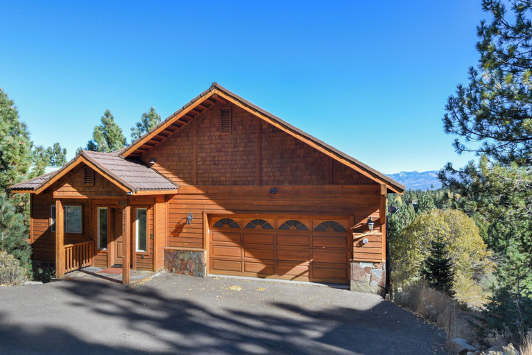 Exterior & Views 2, Hilltop Hideaway w/ Game Room & Forest Views!, Nevada