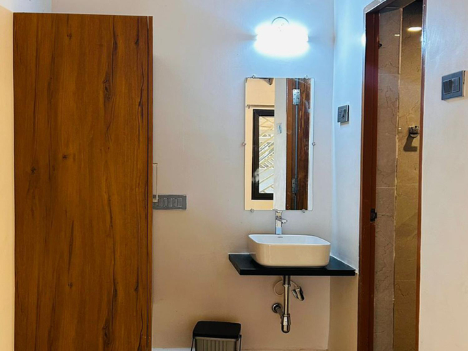 Bathroom 3, Hampi Village Jungle Resort, Koppal