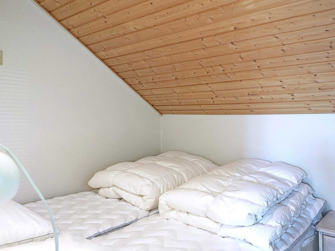 Others 5, 6 Person Holiday Home in Hasle, Bornholm