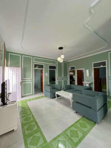 Others 5, Boss Villa Sarah Puncak, Bogor