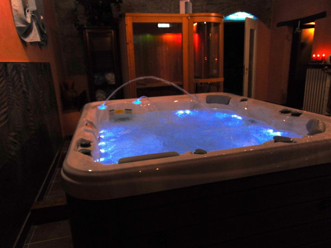Spa treatment 2, Holiday Home in Castiglione del With Pool, Perugia